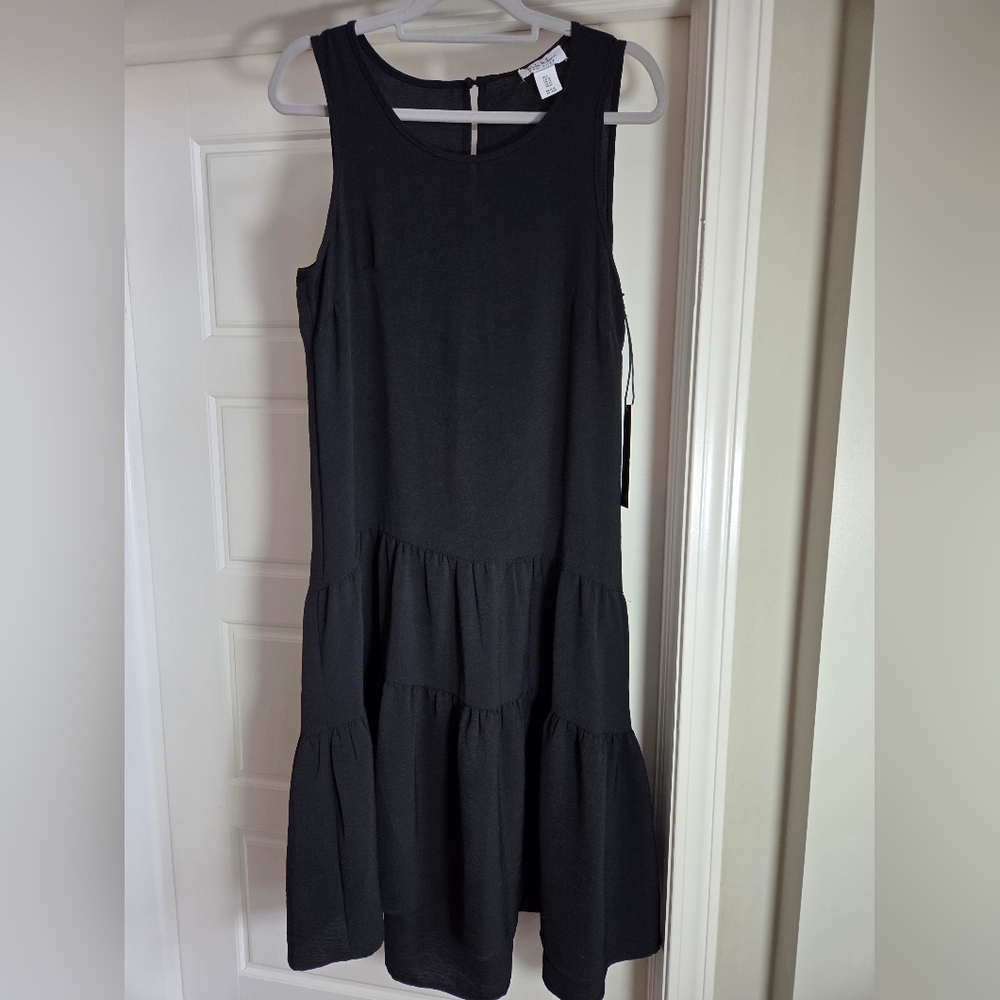 Nicole Miller NWT Black Sleeveless Tiered Dress